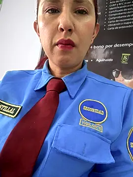 Snapshot of Megan-01- chatting on November 13, 2025, 12:26 pm Megan-01- online show from November 13, 2025, 12:26 pm