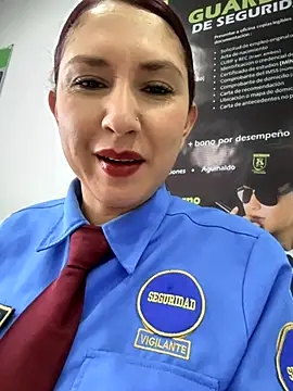 Snapshot of Megan-01- chatting on November 18, 2025, 12:42 pm Megan-01- online show from November 18, 2025, 12:42 pm