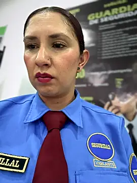 Snapshot of Megan-01- chatting on December 2, 2025, 12:32 pm Megan-01- online show from December 2, 2025, 12:32 pm