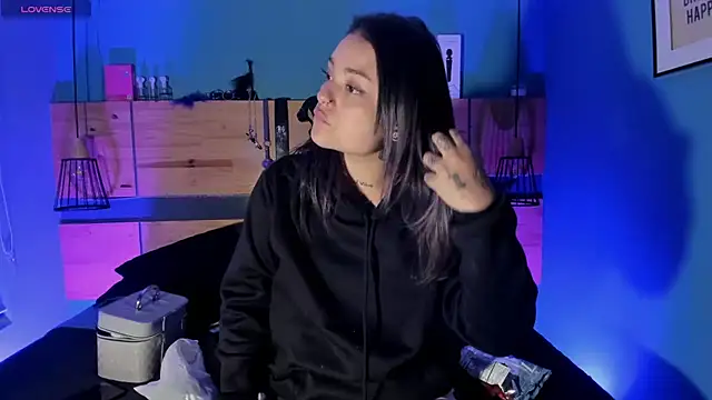 Snapshot of ChloeAllennn chatting on March 3, 2026, 12:00 pm ChloeAllennn online show from March 3, 2026, 12:00 pm