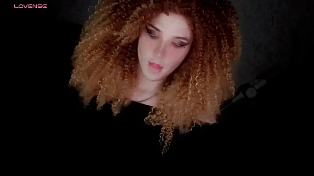 hellenspellman online show from November 30, 2025, 2:21 pm