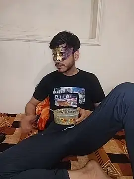 Snapshot of rahulkajuuu0909 chatting on March 13, 2026, 3:29 pm rahulkajuuu0909 online show from March 13, 2026, 3:29 pm