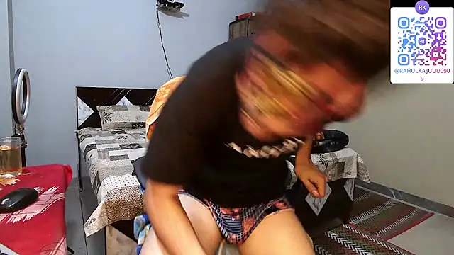 Snapshot of rahulkajuuu0909 chatting on April 5, 2026, 3:31 pm rahulkajuuu0909 online show from April 5, 2026, 3:31 pm