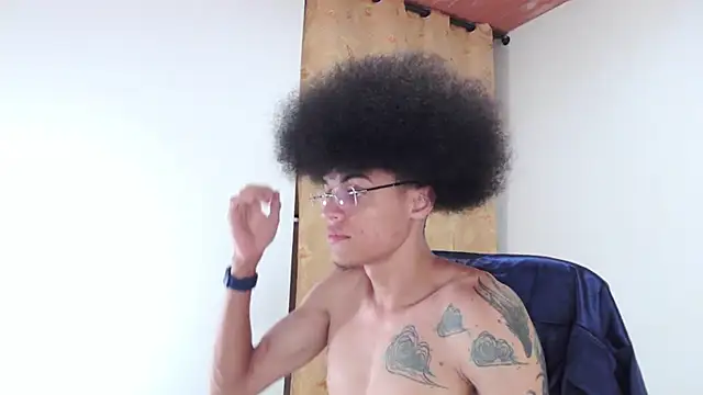 Smith Gael online show from April 7, 2026, 10:53 pm