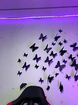 Snapshot of Luna_kitty chatting on November 28, 2025, 5:59 pm Luna kitty online show from November 28, 2025, 5:59 pm