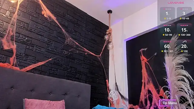 Snapshot of Maite_Smith_ chatting on October 30, 2025, 12:17 pm Maite Smith online show from October 30, 2025, 12:17 pm