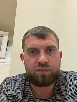 Snapshot of daniel21p chatting on March 9, 2025, 8:10 pm daniel21p online show from March 9, 2025, 8:10 pm