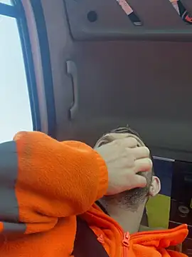 Snapshot of daniel21p chatting on March 22, 2025, 8:08 am daniel21p online show from March 22, 2025, 8:08 am