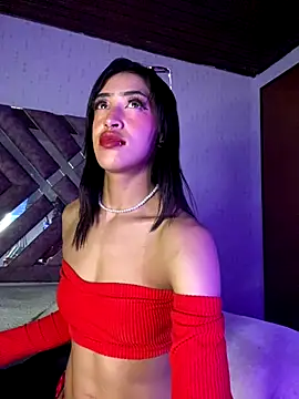 Snapshot of MichelleDiaz_Pink chatting on November 11, 2025, 3:39 am MichelleDiaz Pink online show from November 11, 2025, 3:39 am