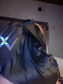 Snapshot of MichelleDiaz_Pink chatting on November 14, 2025, 3:27 am MichelleDiaz Pink online show from November 14, 2025, 3:27 am