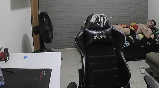 Snapshot of brancooodonto chatting on March 19, 2025, 4:36 am brancooodonto online show from March 19, 2025, 4:36 am