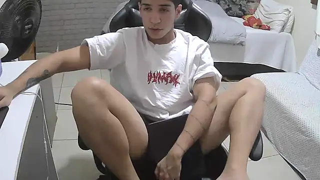 Snapshot of brancooodonto chatting on October 9, 2025, 2:53 am brancooodonto online show from October 9, 2025, 2:53 am