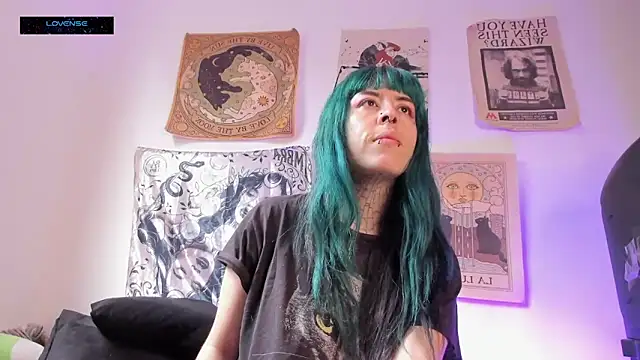 Hisato111 online show from November 19, 2025, 12:49 pm