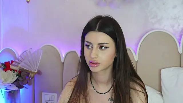 Alice Voss online show from April 11, 2026, 7:45 am