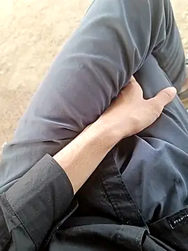 Snapshot of Delhi_BoyBigcock chatting on March 13, 2025, 3:33 am Delhi BoyBigcock online show from March 13, 2025, 3:33 am