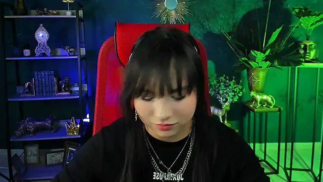 HanaWise online show from March 4, 2025, 11:19 am