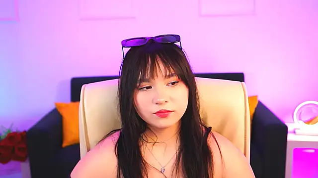 HanaWise online show from March 21, 2025, 11:12 am