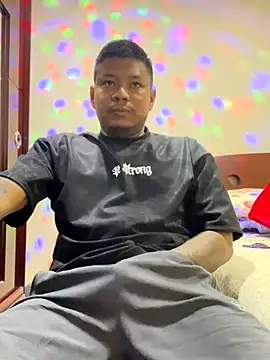 Snapshot of Saipuer31 chatting on December 15, 2025, 12:37 am Saipuer31 online show from December 15, 2025, 12:37 am