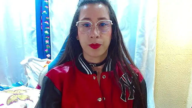 Gia leinn online show from February 6, 2026, 2:31 pm