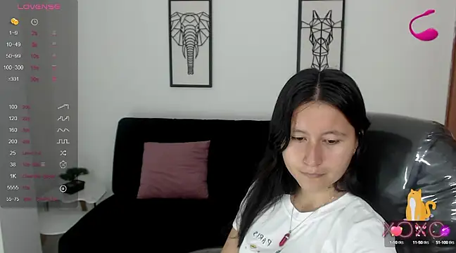 xoxo kiitty online show from March 2, 2025, 12:11 pm