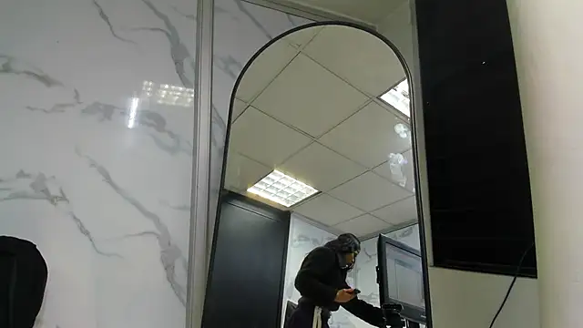 Kendall 6669 online show from November 6, 2025, 1:01 pm