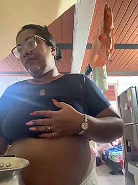 anny-mex online show from March 6, 2025, 7:32 pm