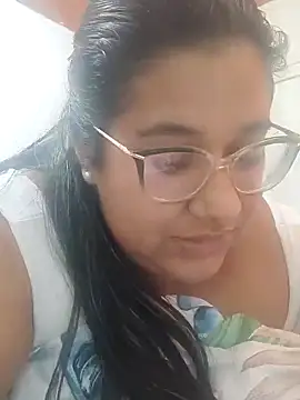 anny-mex online show from March 8, 2025, 4:28 pm