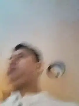 Snapshot of flaco16 chatting on February 23, 2025, 9:37 pm flaco16 online show from February 23, 2025, 9:37 pm