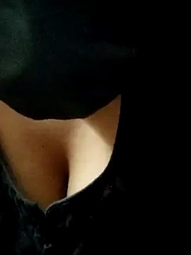 Snapshot of mythilli chatting on March 7, 2025, 10:02 am mythilli online show from March 7, 2025, 10:02 am