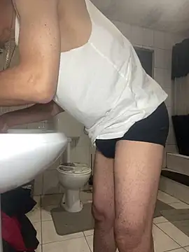 rogerdik76 online show from April 25, 2026, 1:08 am