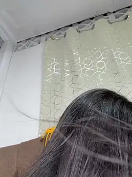 virginbrunette99 online show from April 4, 2026, 5:49 am