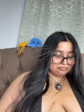 Snapshot of virginbrunette99 chatting on June 21, 2026, 7:11 am virginbrunette99 online show from June 21, 2026, 7:11 am