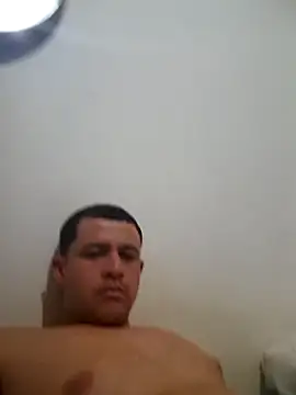 comcoroas online show from February 2, 2026, 3:16 am