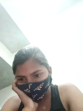 heena-3678 online show from March 13, 2025, 1:50 pm