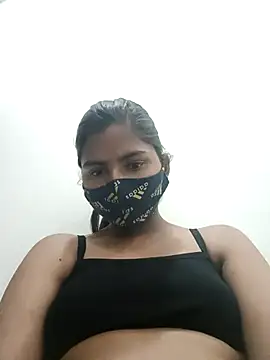 heena-3678 online show from March 21, 2025, 5:43 am