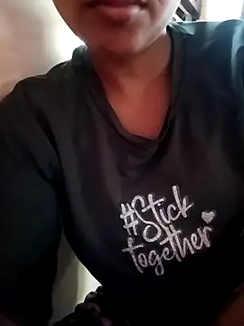 heena-3678 online show from March 8, 2026, 12:31 pm