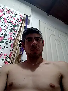 Snapshot of atosved chatting on December 4, 2025, 12:25 pm atosved online show from December 4, 2025, 12:25 pm