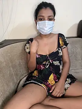 Snapshot of Your_ishani_baby chatting on October 19, 2025, 5:46 pm Your ishani baby online show from October 19, 2025, 5:46 pm