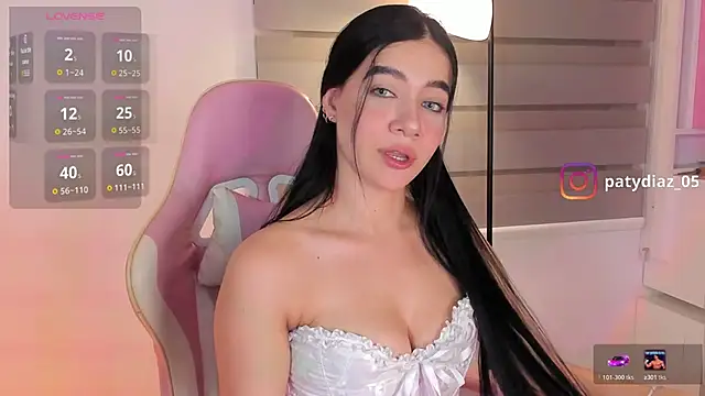 Snapshot of MiiaParker6972 chatting on May 19, 2026, 1:56 am MiiaParker6972 online show from May 19, 2026, 1:56 am