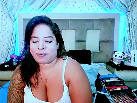 Snapshot of indiantopaz694u chatting on November 26, 2025, 5:19 am indiantopaz694u online show from November 26, 2025, 5:19 am