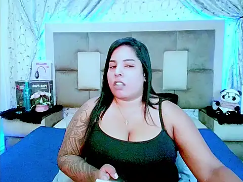 Snapshot of indiantopaz694u chatting on December 14, 2025, 6:30 am indiantopaz694u online show from December 14, 2025, 6:30 am