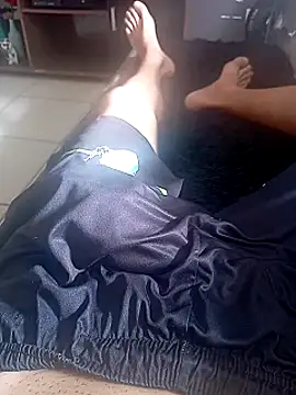 Snapshot of Magrinholl chatting on March 1, 2025, 11:28 am Magrinholl online show from March 1, 2025, 11:28 am