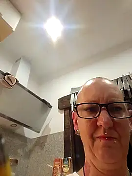 Snapshot of Emma_Milf25 chatting on November 15, 2025, 7:21 pm Emma Milf25 online show from November 15, 2025, 7:21 pm