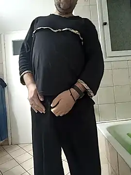 Snapshot of Openmind_42 chatting on February 24, 2025, 8:36 pm Openmind 42 online show from February 24, 2025, 8:36 pm