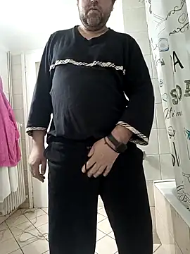 Snapshot of Openmind_42 chatting on February 26, 2025, 2:14 pm Openmind 42 online show from February 26, 2025, 2:14 pm