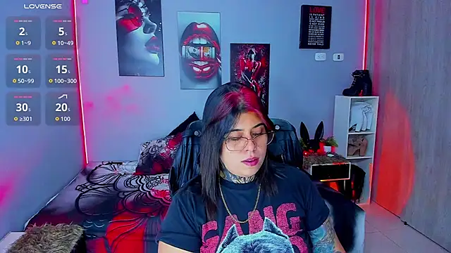 Veronika metal online show from September 22, 2025, 4:36 am