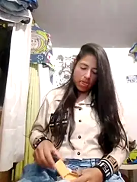 Escarcha-blue online show from November 23, 2025, 8:58 am