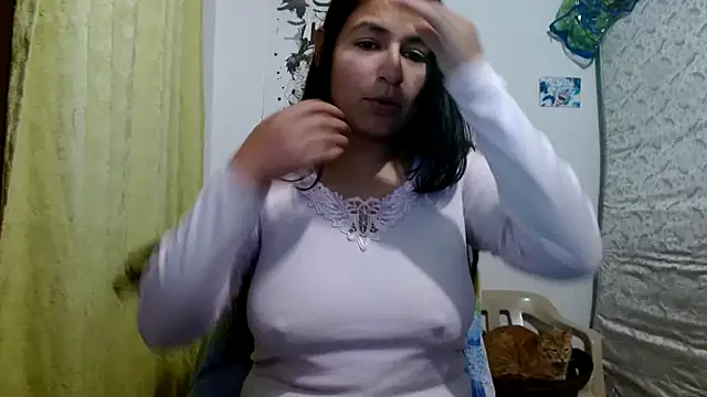 Escarcha-blue online show from December 20, 2025, 1:23 am