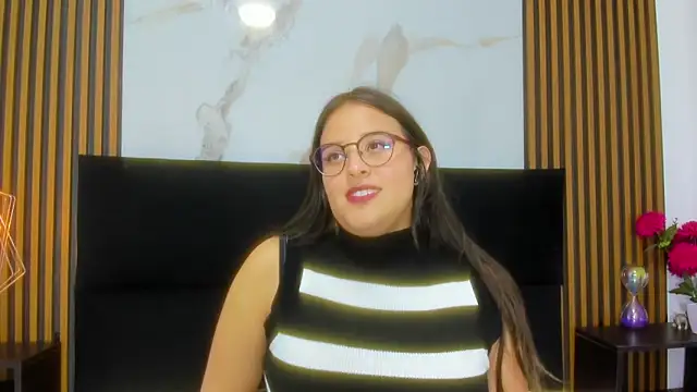 Snapshot of Samy_jons chatting on December 2, 2025, 1:33 am Samy jons online show from December 2, 2025, 1:33 am