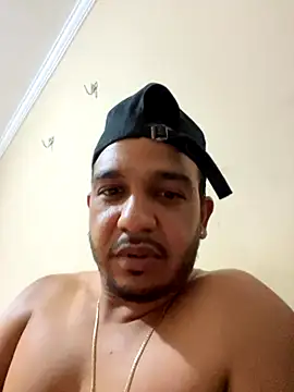 Snapshot of Lindp190194 chatting on November 20, 2025, 5:34 pm Lindp190194 online show from November 20, 2025, 5:34 pm